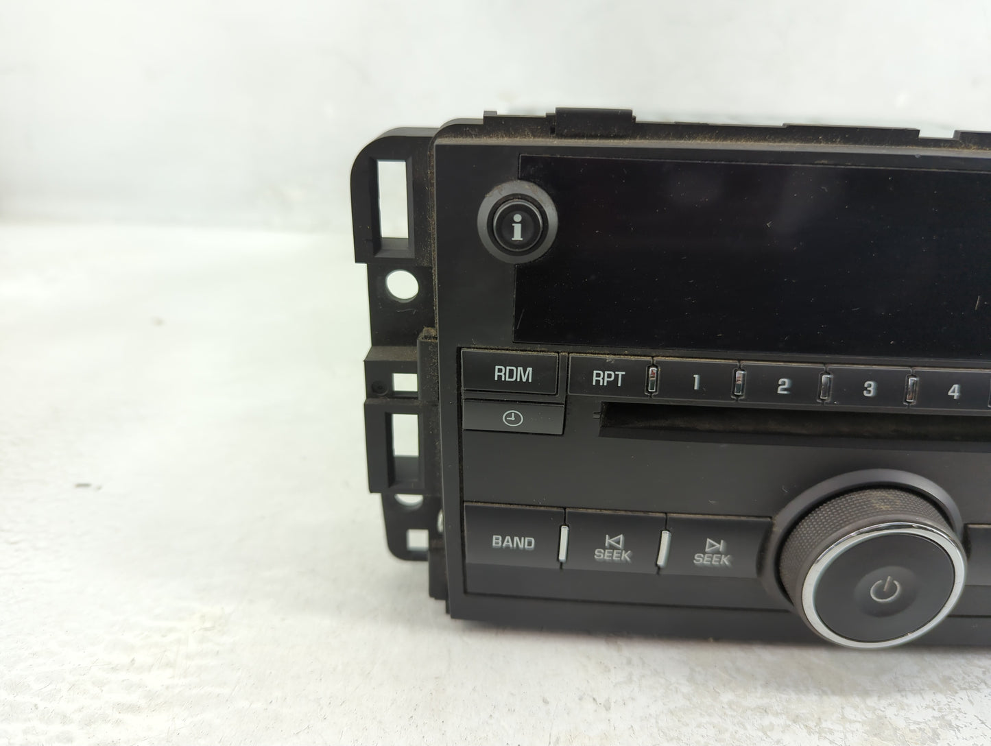 2009-2016 Chevrolet Impala Radio AM FM Cd Player Receiver Replacement P/N:25965059 Fits OEM Used Auto Parts - Oemusedautopar