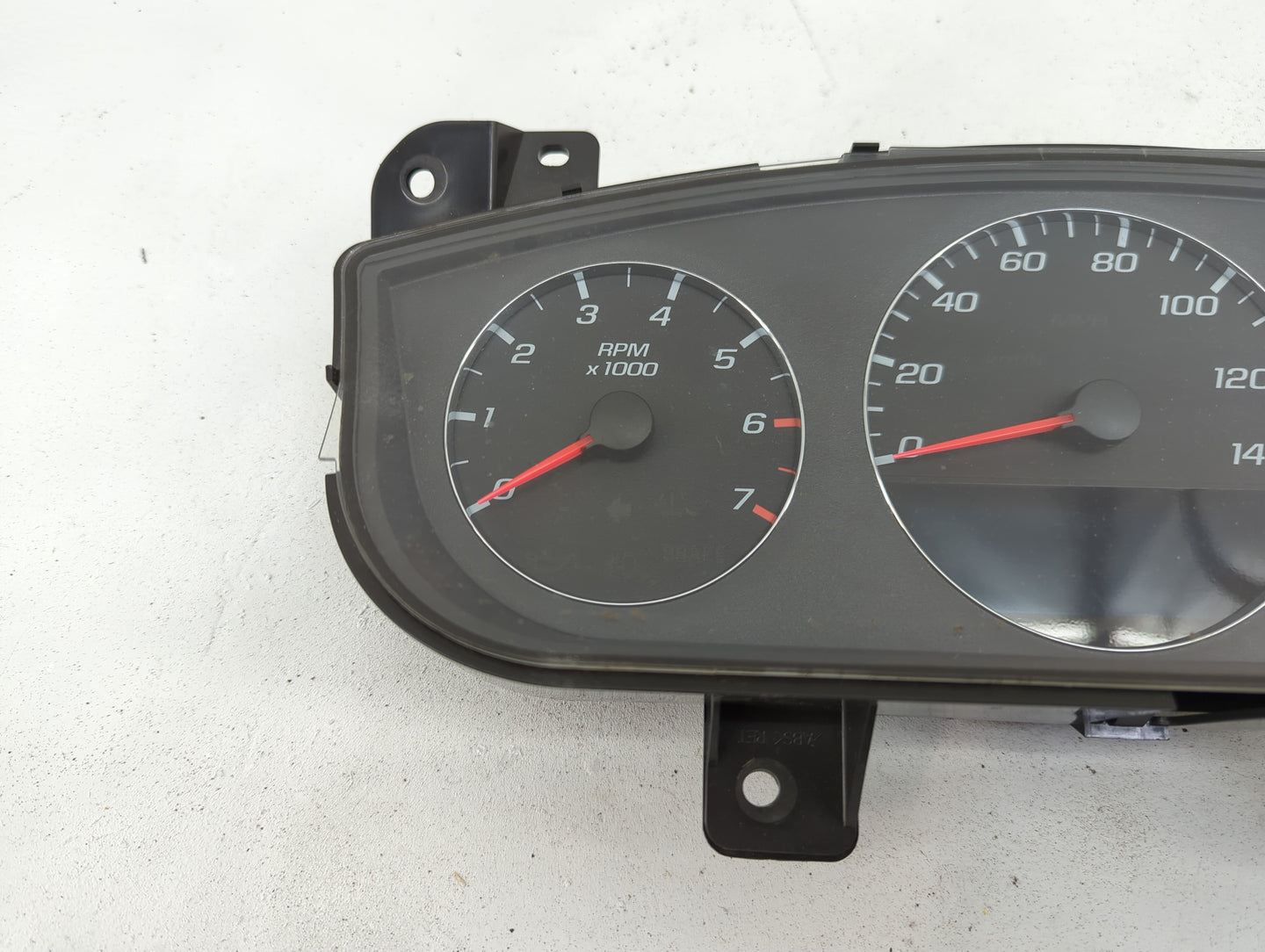 2009-2011 Chevrolet Impala Instrument Cluster Speedometer Gauges P/N:25936722 Fits Fits 2009 2010 2011 OEM Used Auto Parts -