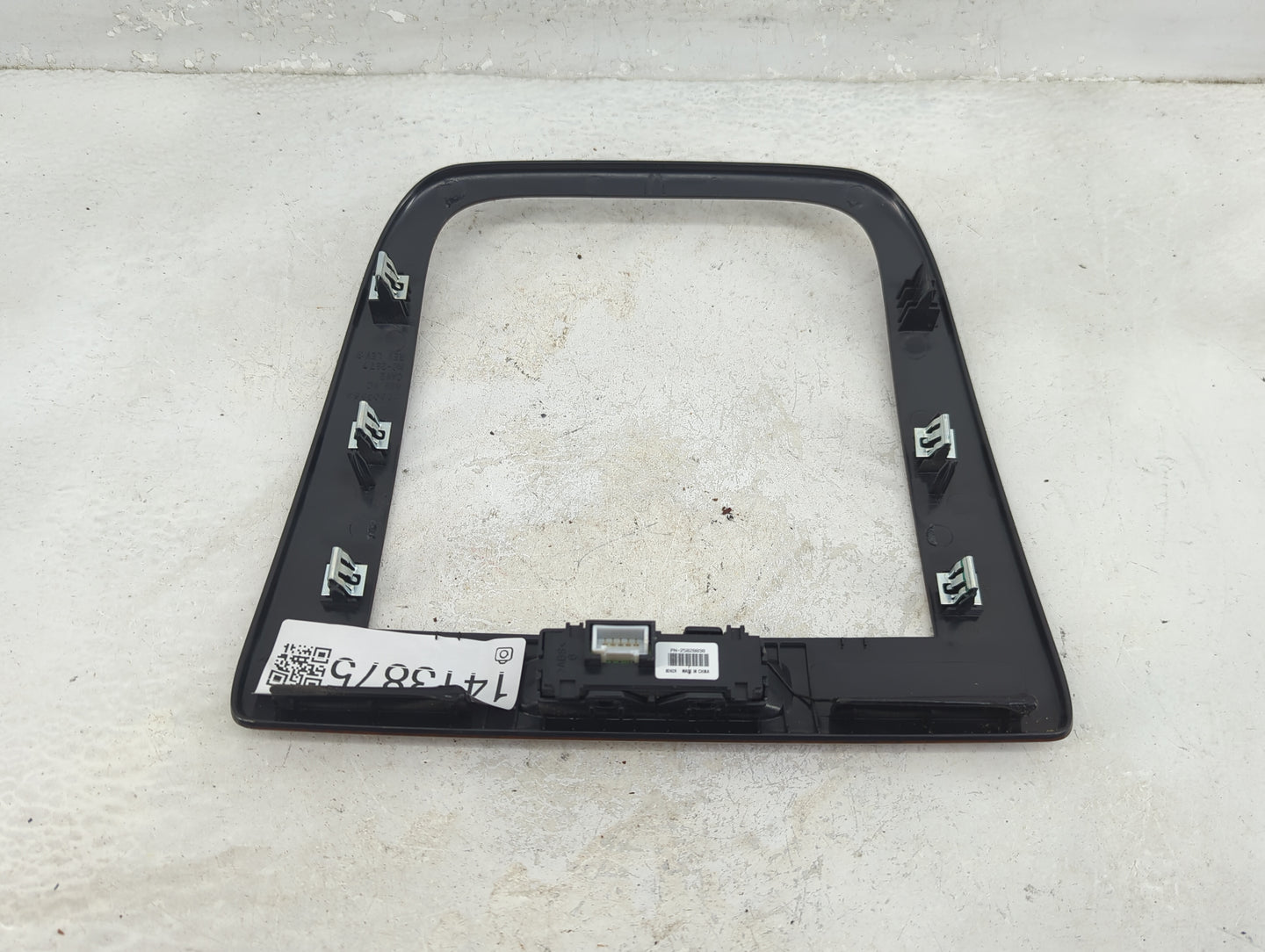 2009 Chevrolet Impala Information Radio Display Screen Bezel Vents - Oemusedautoparts1.com