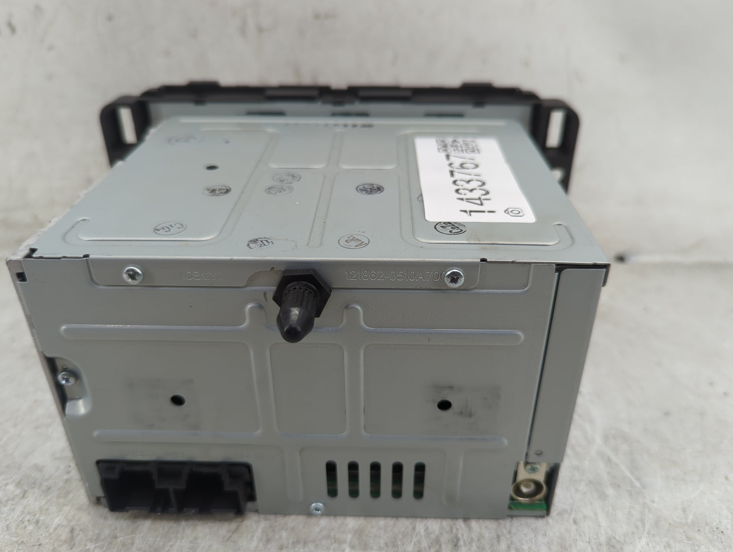 2009 Chevrolet Impala Radio AM FM Cd Player Receiver Replacement P/N:25980720 123000-1950A101 Fits OEM Used Auto Parts - Oem