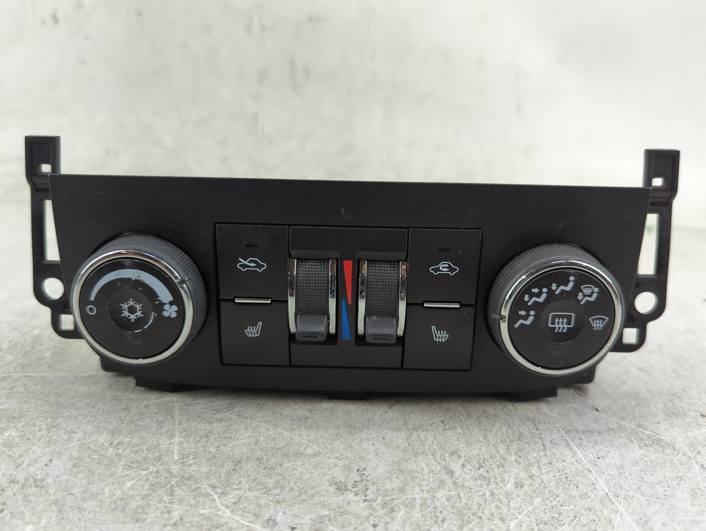 2006-2011 Chevrolet Impala Climate Control Module Temperature AC/Heater Replacement P/N:25884481 Fits OEM Used Auto Parts - 