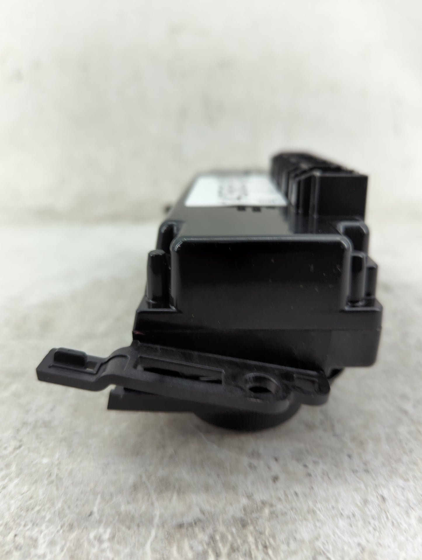 2006-2011 Chevrolet Impala Climate Control Module Temperature AC/Heater Replacement P/N:25884481 Fits OEM Used Auto Parts - 