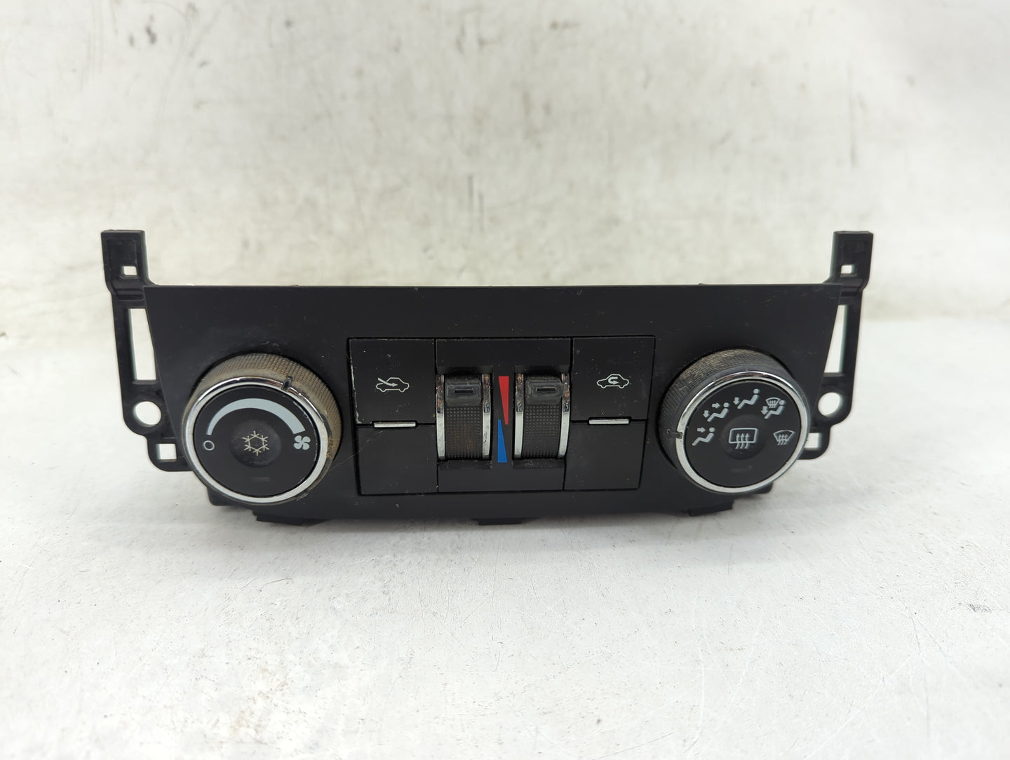2006-2011 Chevrolet Impala Climate Control Module Temperature AC/Heater Replacement P/N:20800257 Fits OEM Used Auto Parts - 