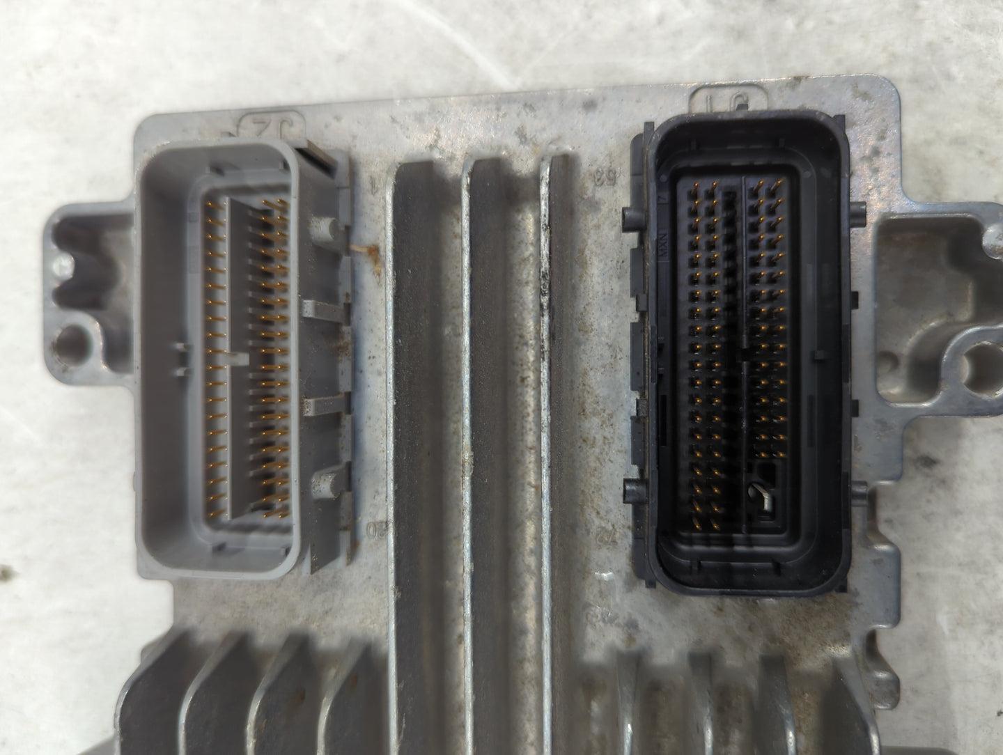 2009 Chevrolet Impala PCM Engine Control Computer ECU ECM PCU OEM P/N:12629009 Fits Fits 2010 OEM Used Auto Parts - Oemuseda