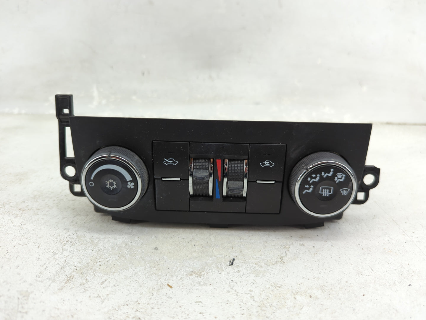 2006-2011 Chevrolet Impala Climate Control Module Temperature AC/Heater Replacement P/N:20800257 Fits OEM Used Auto Parts - 