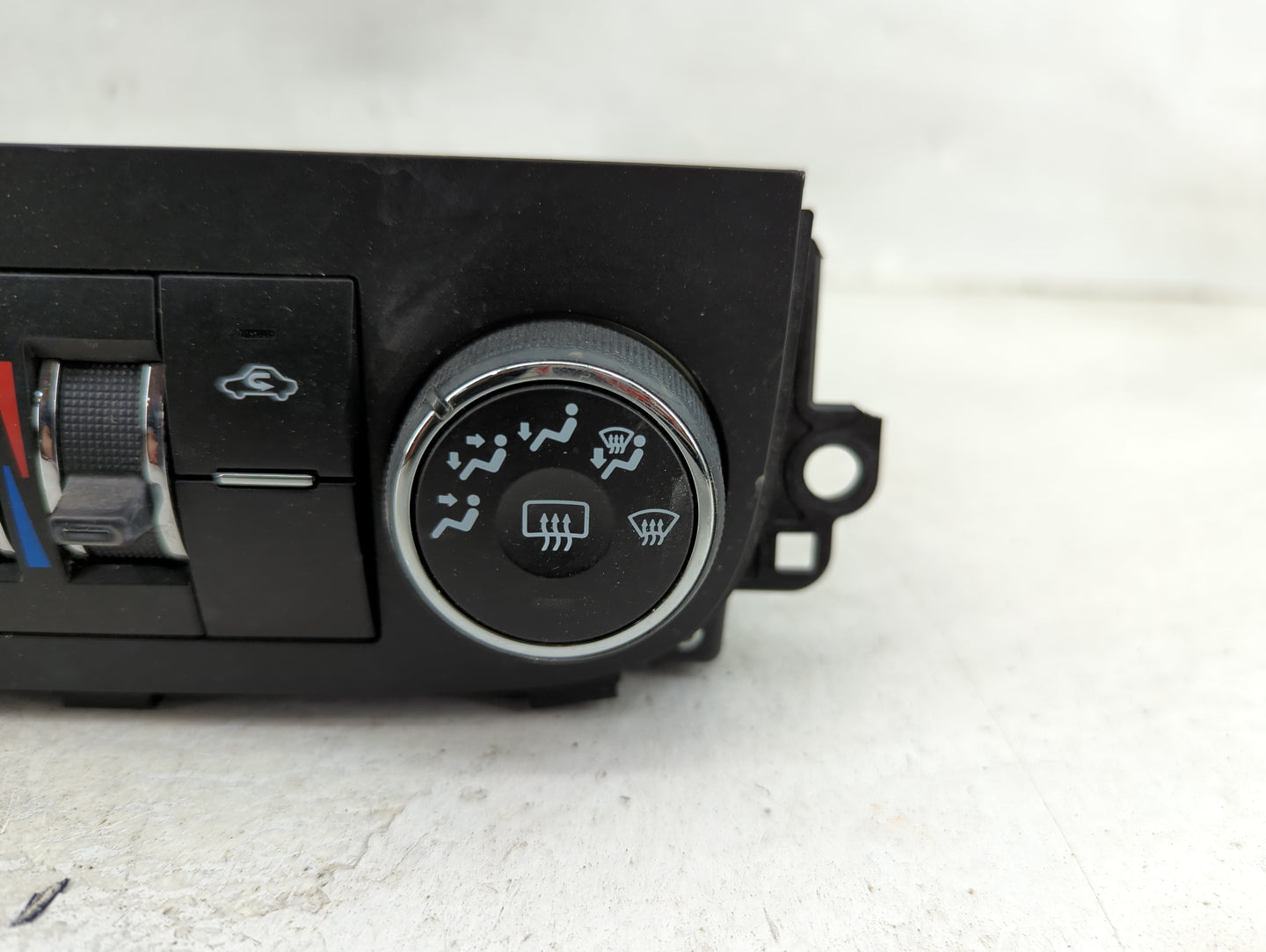 2006-2011 Chevrolet Impala Climate Control Module Temperature AC/Heater Replacement P/N:20800257 Fits OEM Used Auto Parts - 