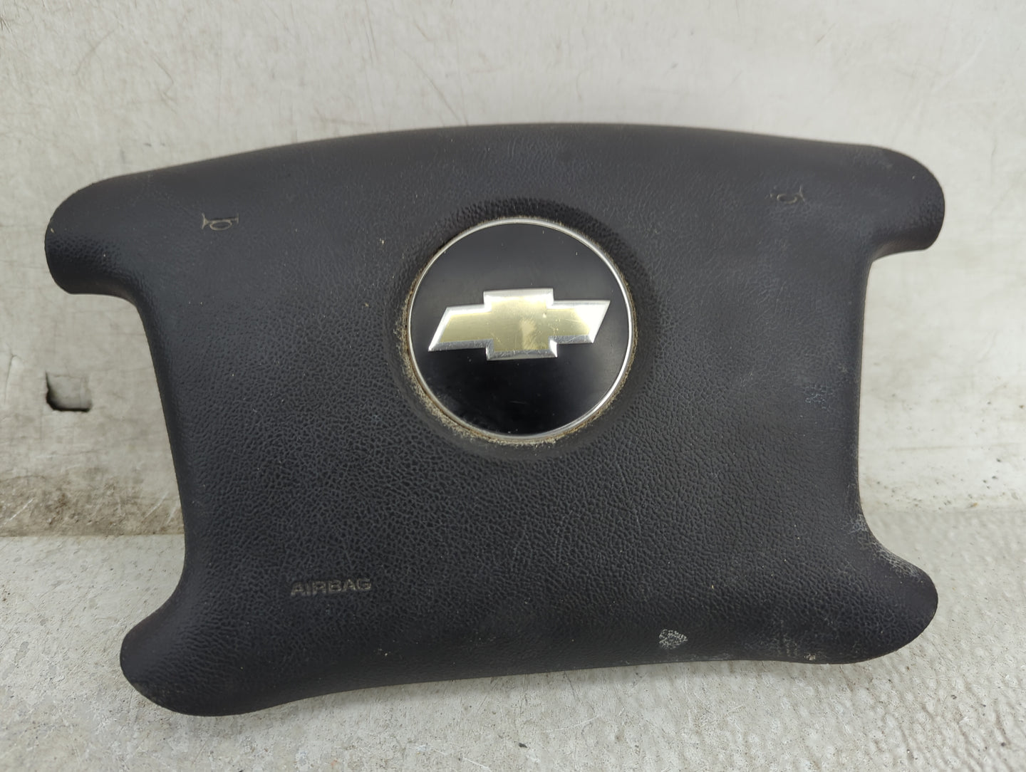2009 Chevrolet Impala Air Bag Driver Left Steering Wheel Mounted Black - Oemusedautoparts1.com