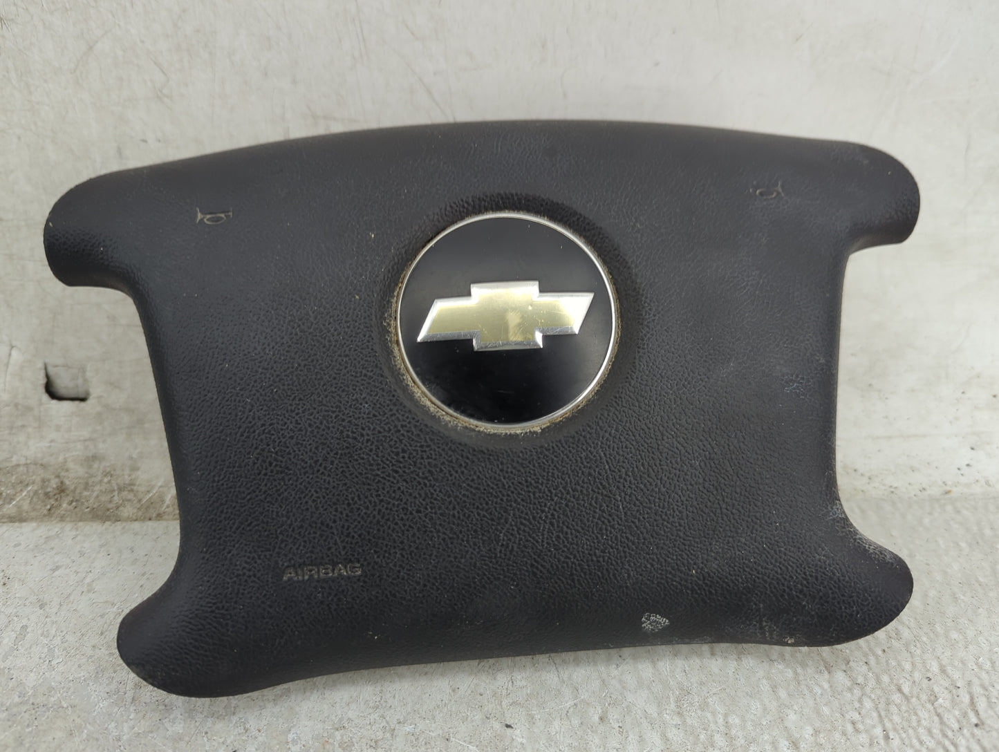 2009 Chevrolet Impala Air Bag Driver Left Steering Wheel Mounted Black - Oemusedautoparts1.com
