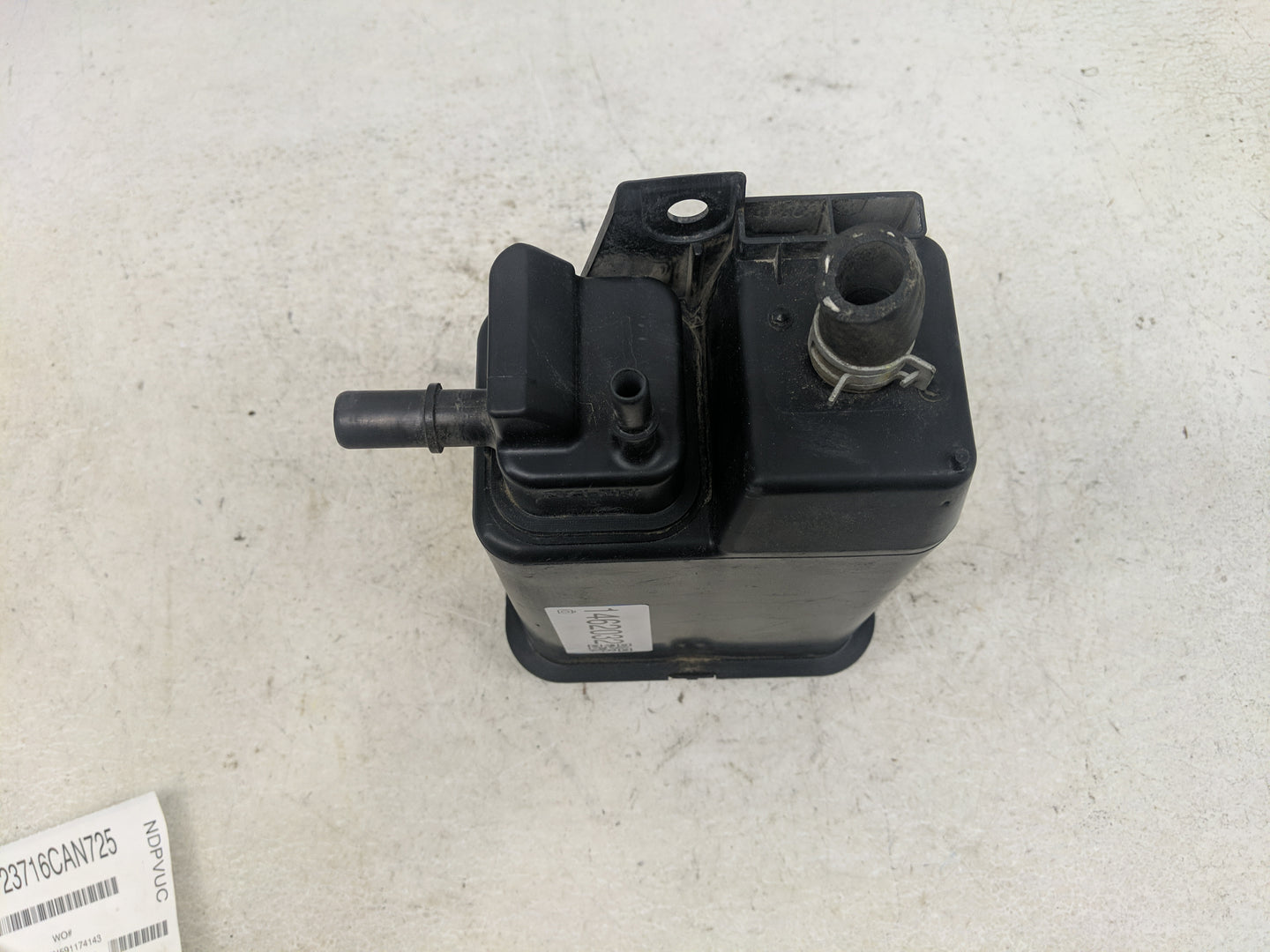 2009 Chevrolet Impala Fuel Vapor Charcoal Canister 1462032 - Oemusedautoparts1.com