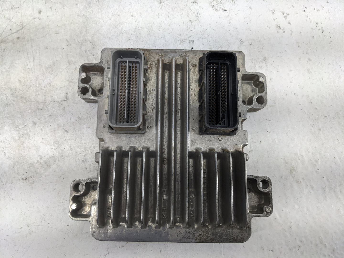 2009 Chevrolet Impala PCM Engine Control Computer ECU ECM PCU OEM P/N:12629009 12625455 Fits Fits 2010 OEM Used Auto Parts -