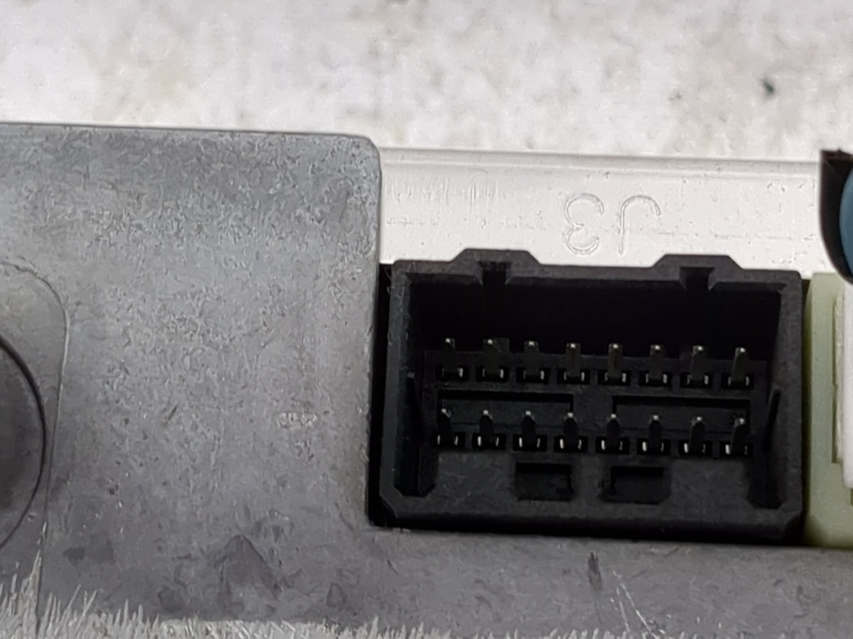 2009-2010 Chevrolet Impala Communication Control Module 1499301 - Oemusedautoparts1.com