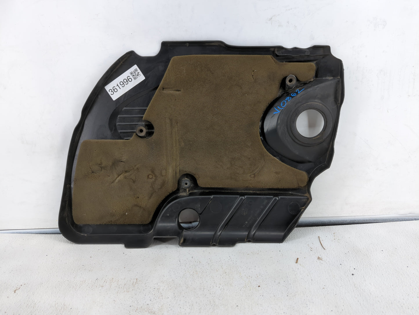 2009 Chevrolet Impala Engine Cover Black - Oemusedautoparts1.com