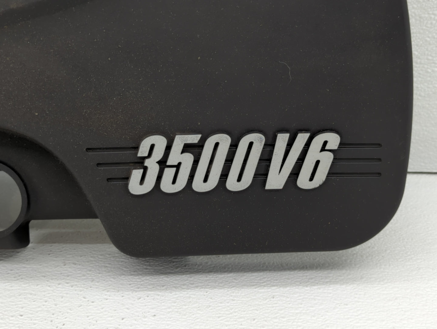2009 Chevrolet Impala Engine Cover - Oemusedautoparts1.com
