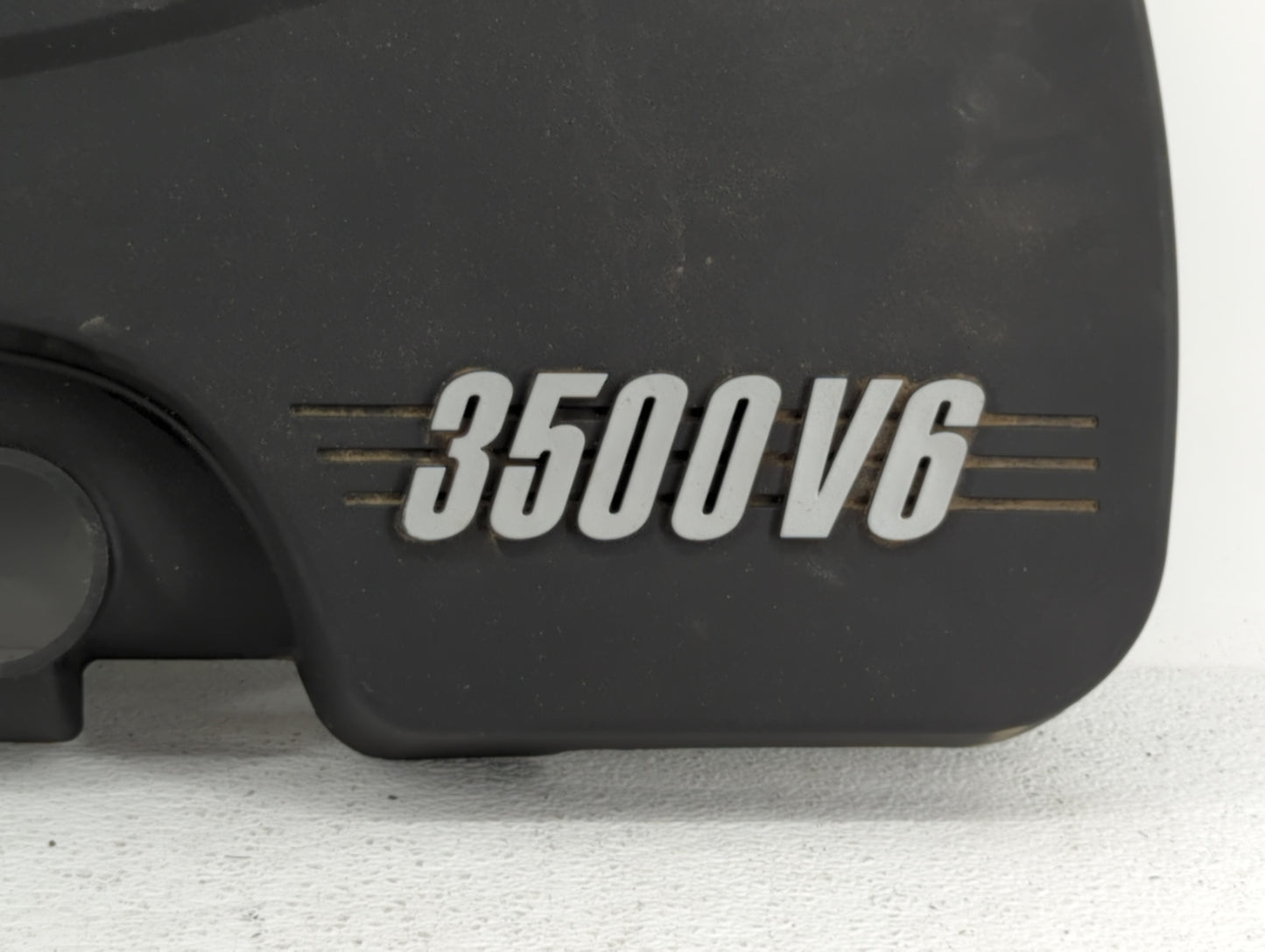 2009 Chevrolet Impala Engine Cover - Oemusedautoparts1.com