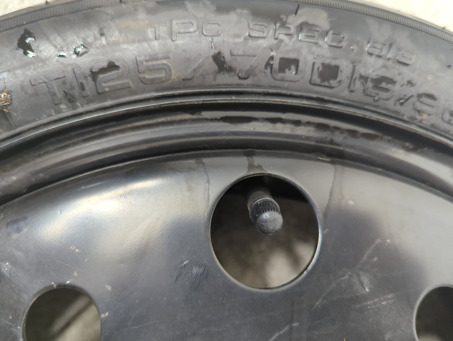 2000-2016 Chevrolet Impala Spare Donut Tire Wheel Rim Oem 5038447 - Oemusedautoparts1.com