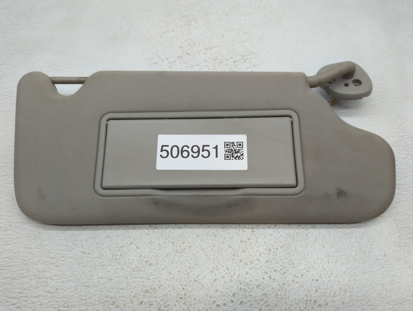 2006-2016 Chevrolet Impala Sun Visor Shade Replacement Passenger Right Mirror Fits OEM Used Auto Parts - Oemusedautoparts1.c