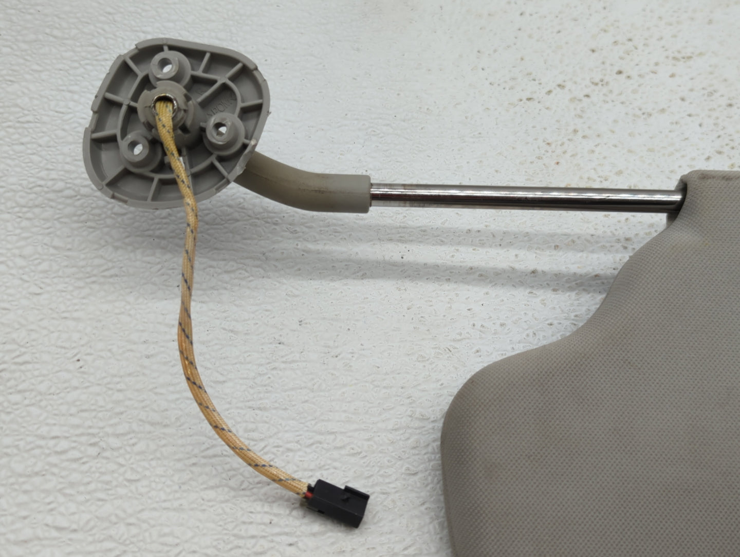 2006-2016 Chevrolet Impala Sun Visor Shade Replacement Passenger Right Mirror Fits OEM Used Auto Parts - Oemusedautoparts1.c