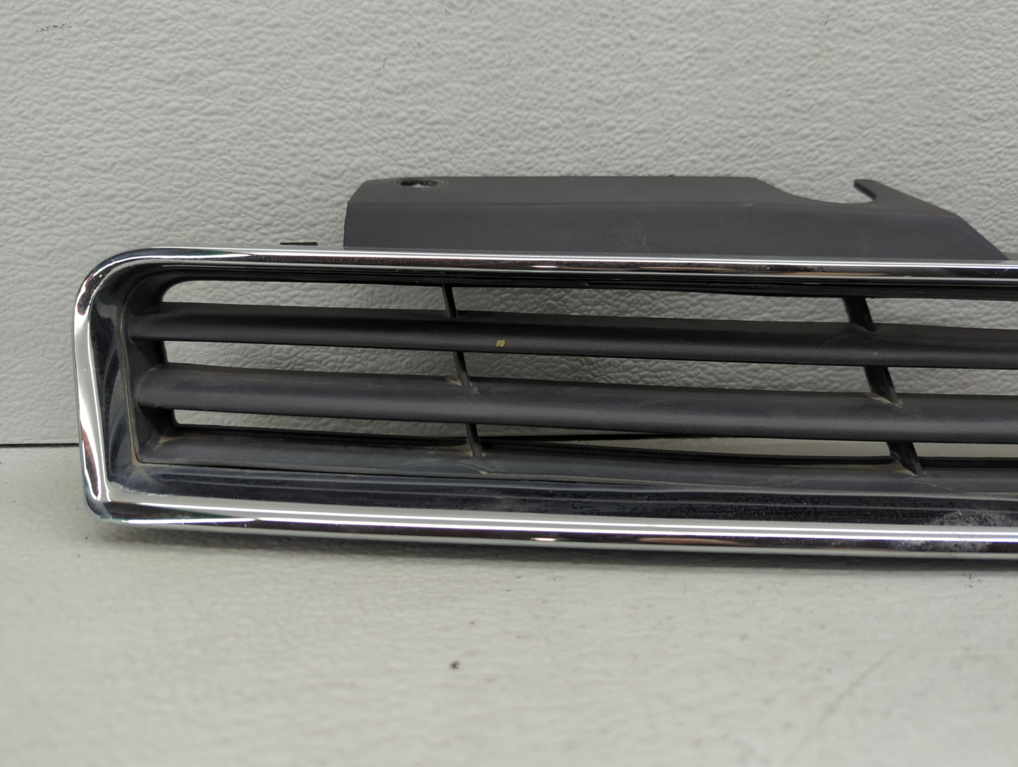 2006-2011 Chevrolet Impala Front Grille Bumper Not Included - Oemusedautoparts1.com