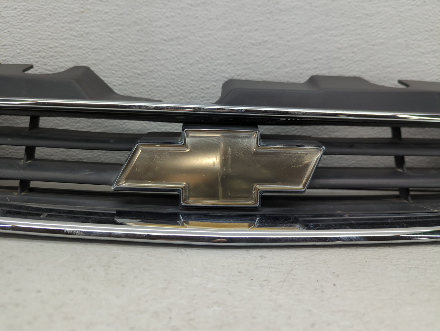 2006-2011 Chevrolet Impala Front Grille Bumper Not Included - Oemusedautoparts1.com