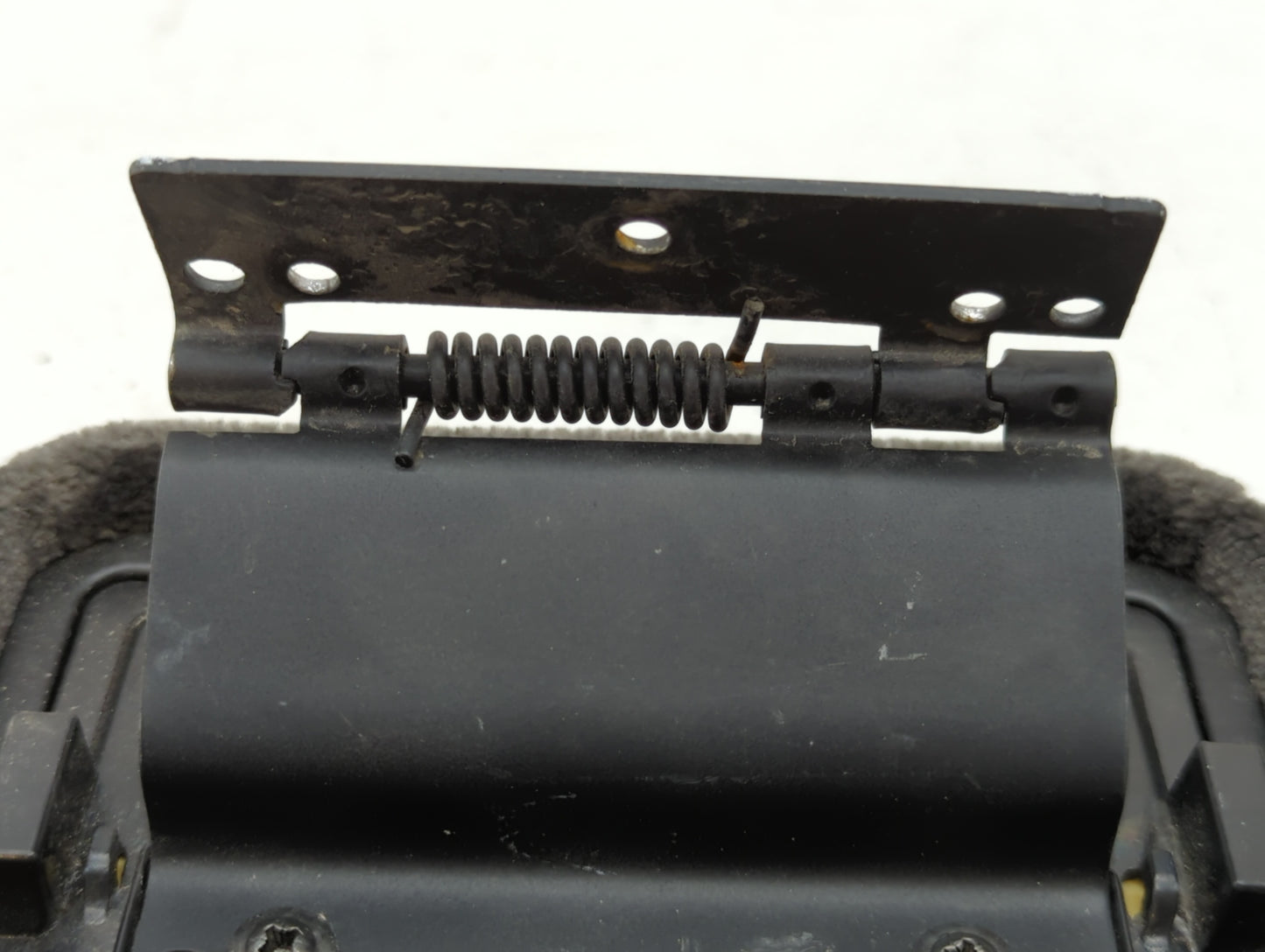 2009 Chevrolet Impala Center Console Armrest Cover Lid Black - Oemusedautoparts1.com