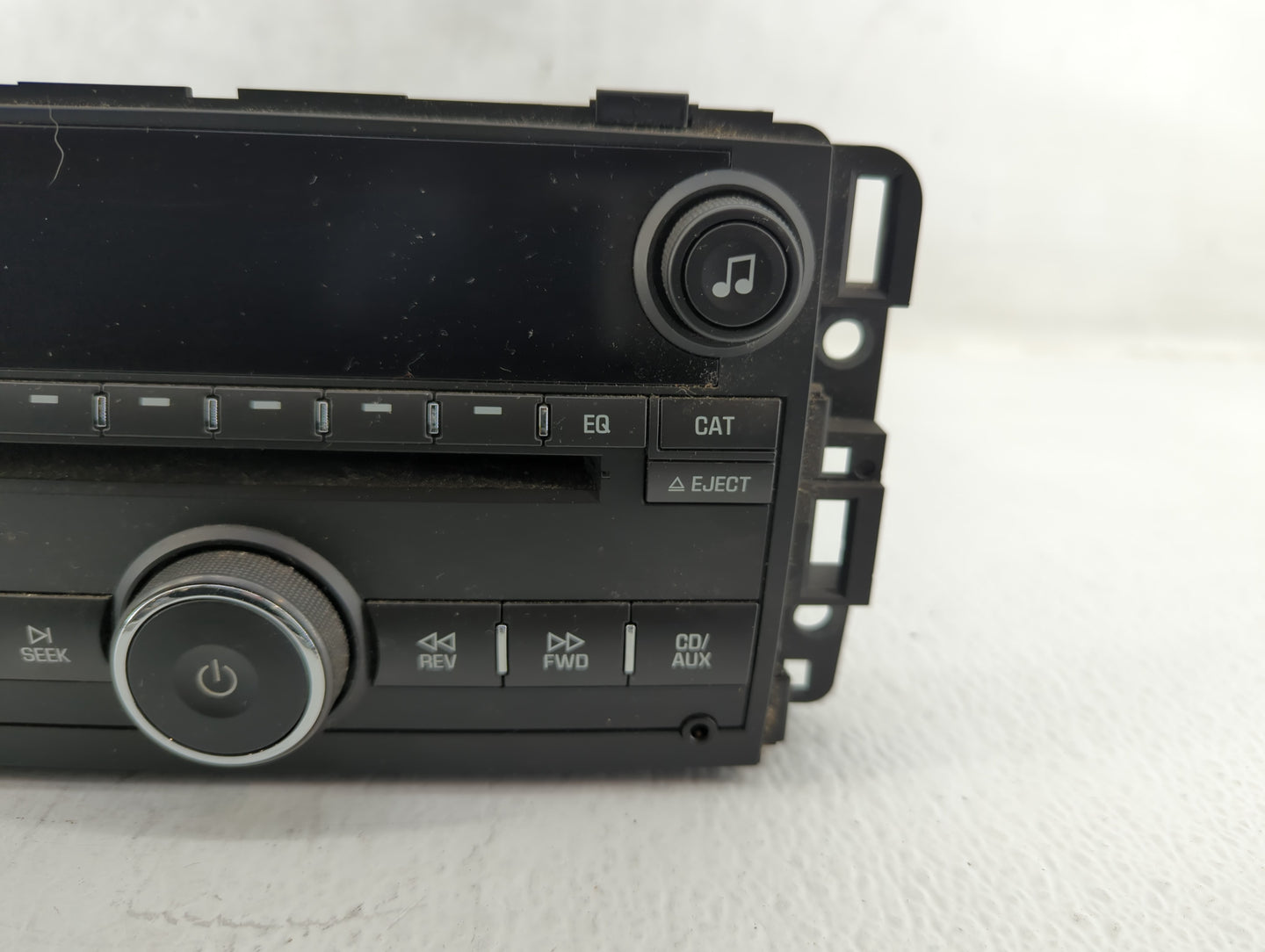 2009 Chevrolet Impala Radio AM FM Cd Player Receiver Replacement P/N:25980719 Fits OEM Used Auto Parts - Oemusedautoparts1.c
