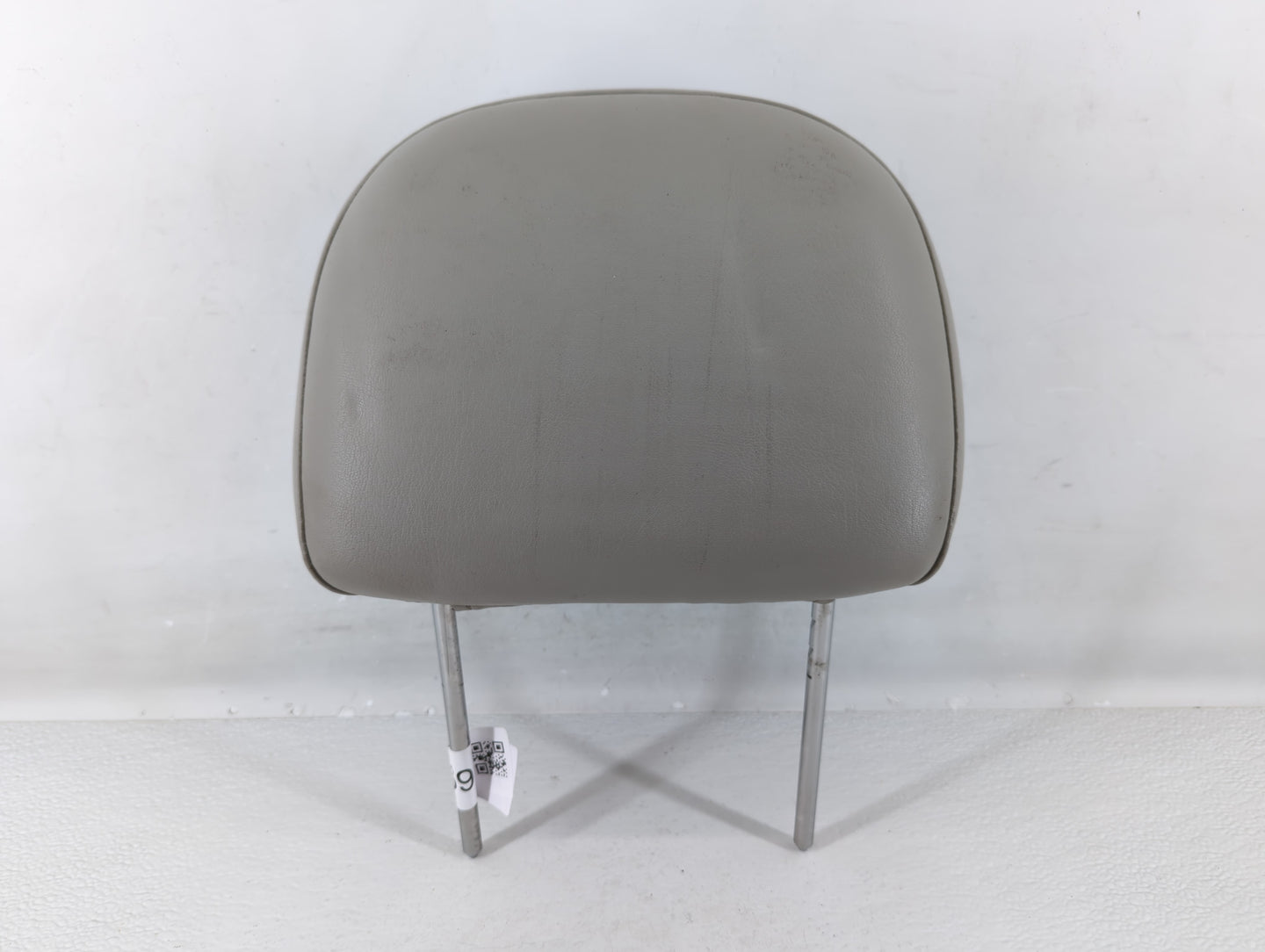 2009 Chevrolet Impala Headrest Head Rest Front Driver Passenger Seat Fits OEM Used Auto Parts - Oemusedautoparts1.com