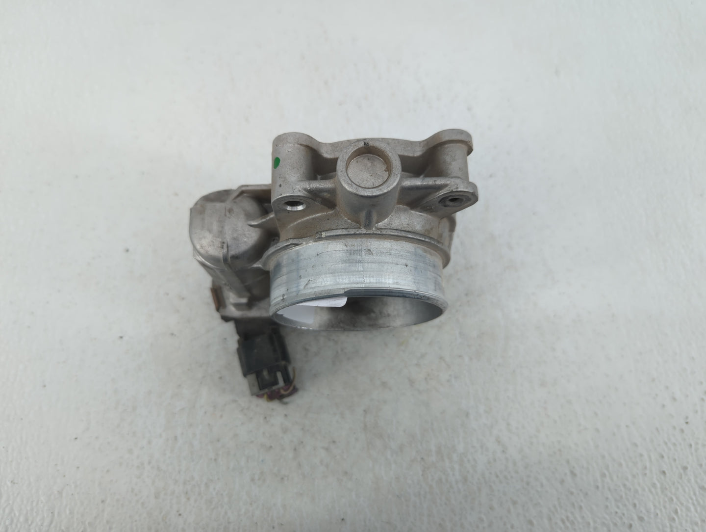 2006-2011 Chevrolet Impala Throttle Body P/N:RME72-1C Fits Fits 2006 2007 2008 2009 2010 2011 OEM Used Auto Parts - Oemuseda