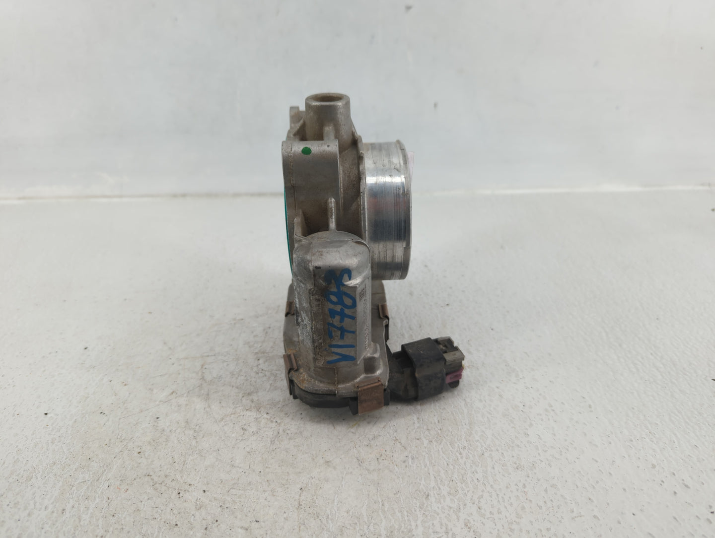 2006-2011 Chevrolet Impala Throttle Body P/N:RME72-1C Fits Fits 2006 2007 2008 2009 2010 2011 OEM Used Auto Parts - Oemuseda
