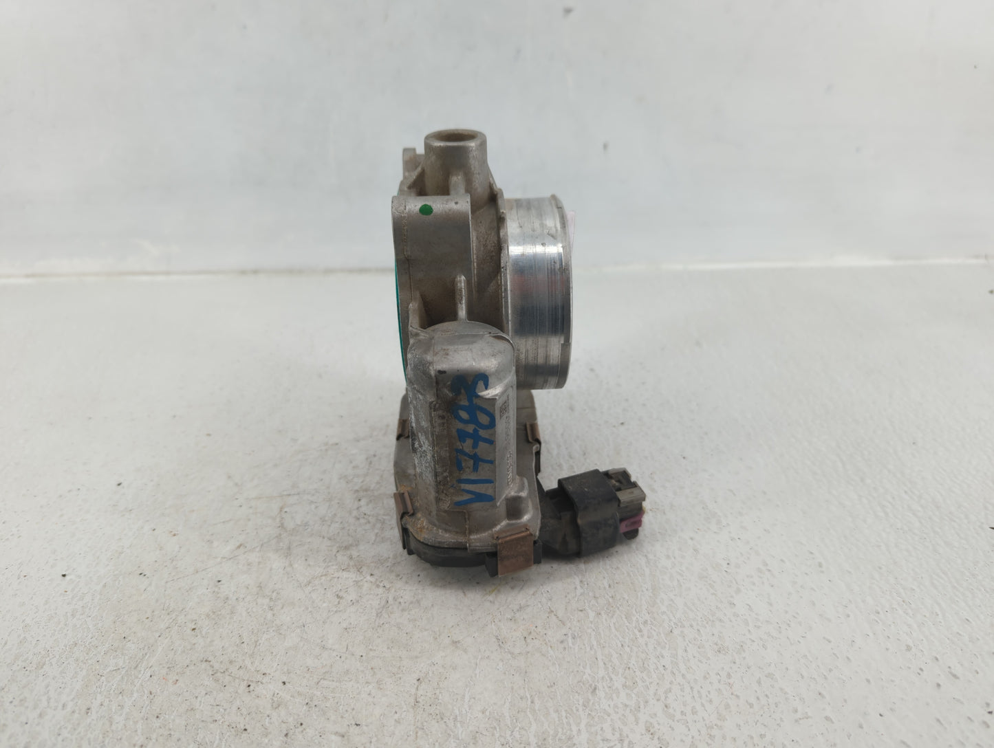 2006-2011 Chevrolet Impala Throttle Body P/N:RME72-1C Fits Fits 2006 2007 2008 2009 2010 2011 OEM Used Auto Parts - Oemuseda