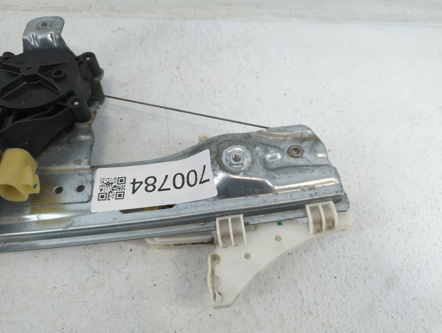 2006-2010 Chevrolet Impala Window Regulator Right Passenger Rear - Oemusedautoparts1.com