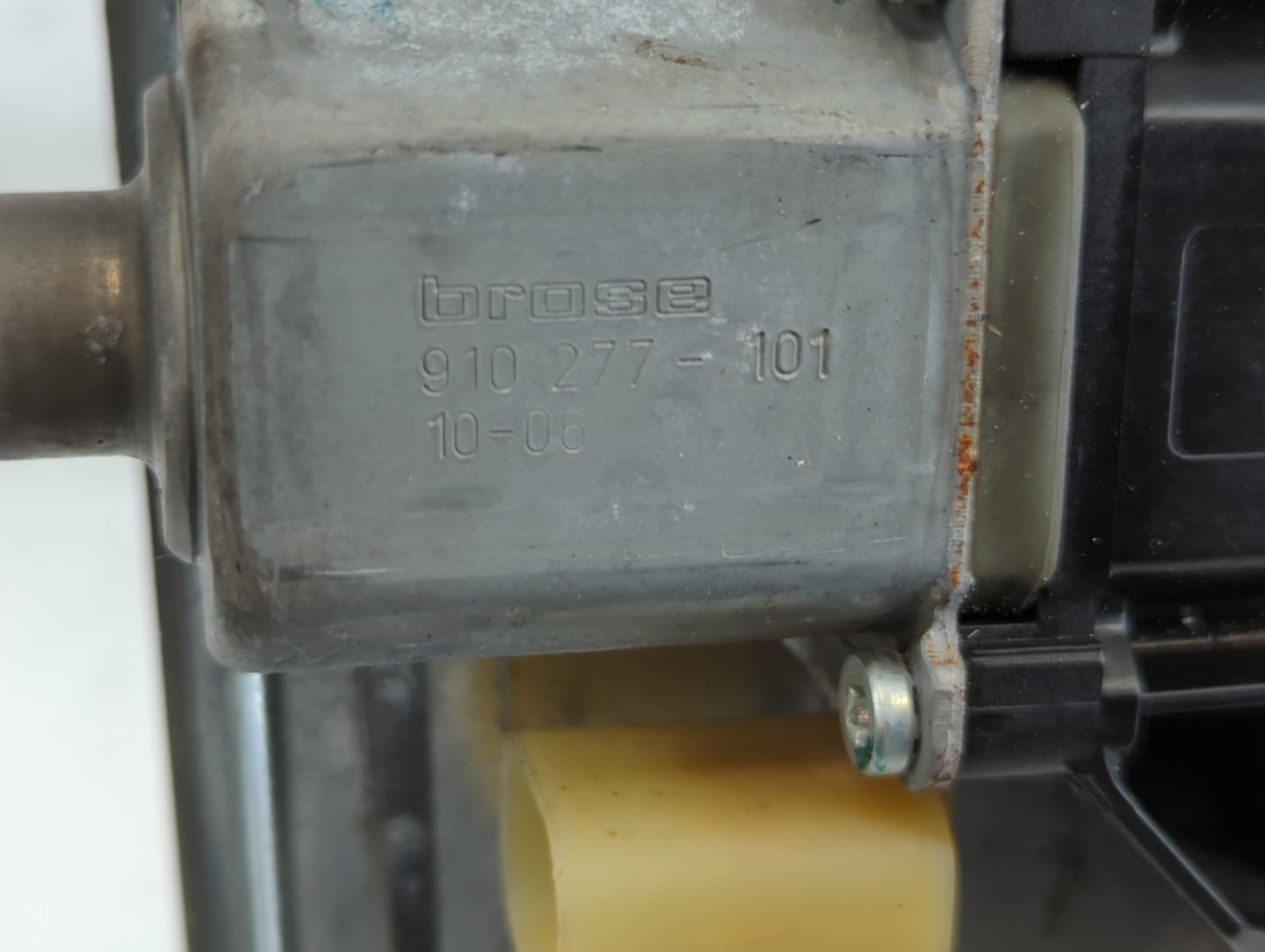 2006-2010 Chevrolet Impala Window Regulator Right Passenger Rear - Oemusedautoparts1.com