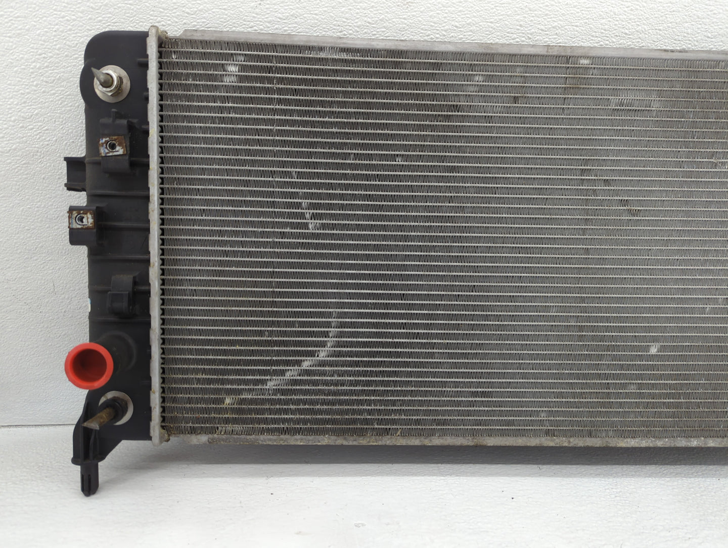 2006-2011 Chevrolet Impala Engine Cooling Radiator Condensor P/N:0957 Fits Fits 2005 2006 2007 2008 2009 2010 2011 OEM Used 