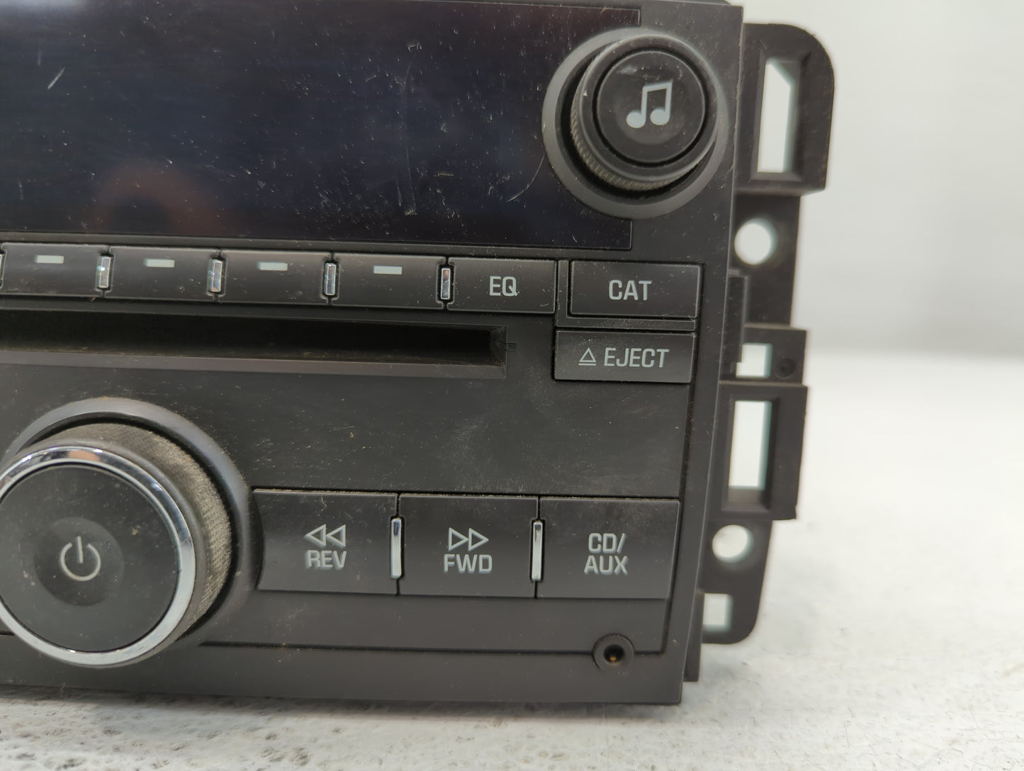 2009-2010 Chevrolet Impala Radio AM FM Cd Player Receiver Replacement P/N:20756285 Fits Fits 2009 2010 OEM Used Auto Parts -
