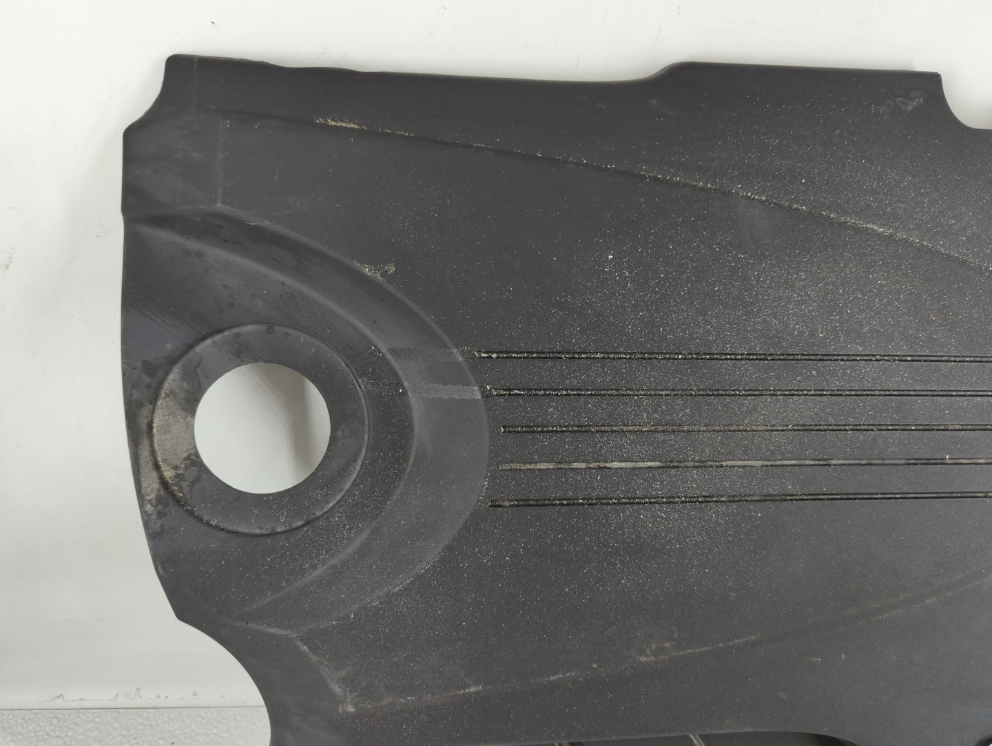 2009 Chevrolet Impala Engine Cover - Oemusedautoparts1.com