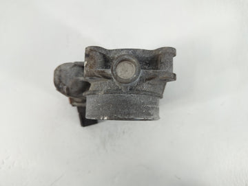 2006-2011 Chevrolet Impala Throttle Body P/N:33181412 1C9500 Fits Fits 2006 2007 2008 2009 2010 2011 OEM Used Auto Parts