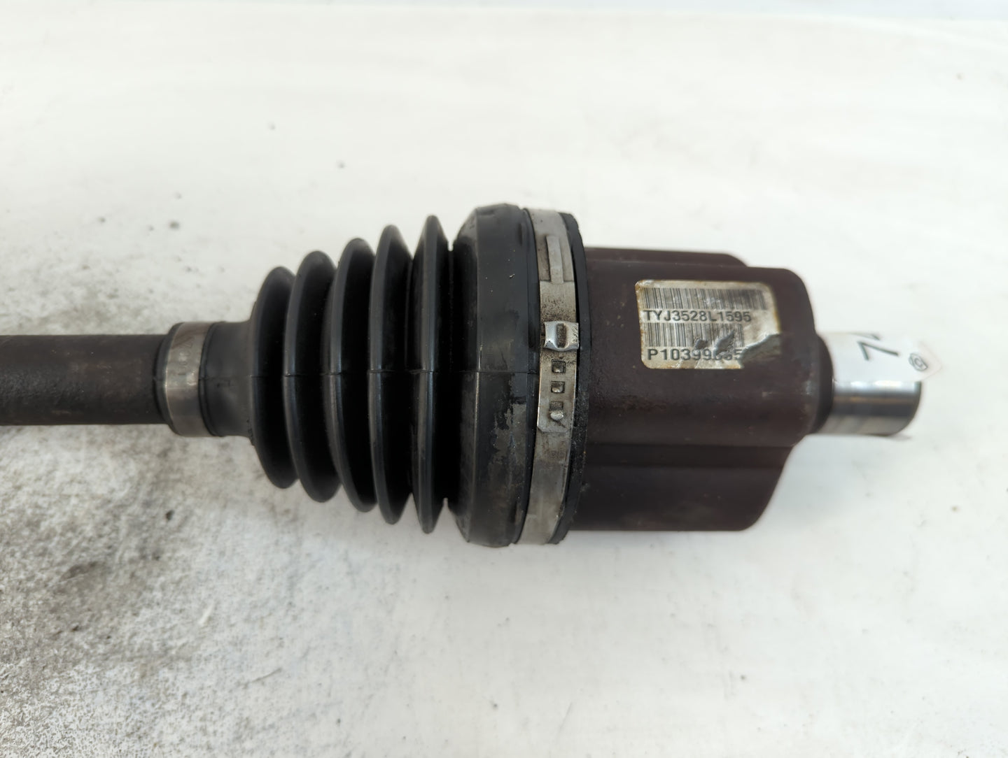 2000-2011 Chevrolet Impala Axle Shaft Front Driver Cv C/v - Oemusedautoparts1.com