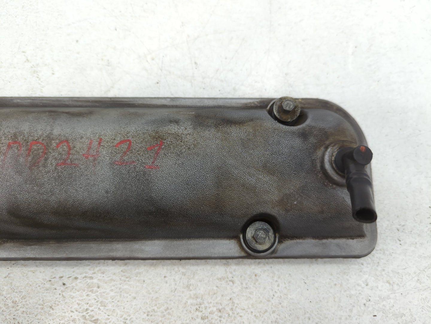 2009 Chevrolet Impala Driver Left Cylinder Head Valve Cover P/N:12591712 Fits OEM Used Auto Parts - Oemusedautoparts1.com