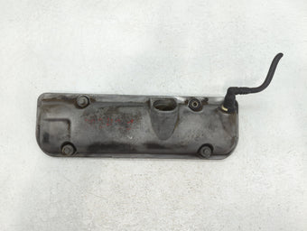 compare product 2009 Chevrolet Impala Driver Left Cylinder Head Valve Cover P/N:GM 12606107 CVR Fits OEM Used Auto Parts