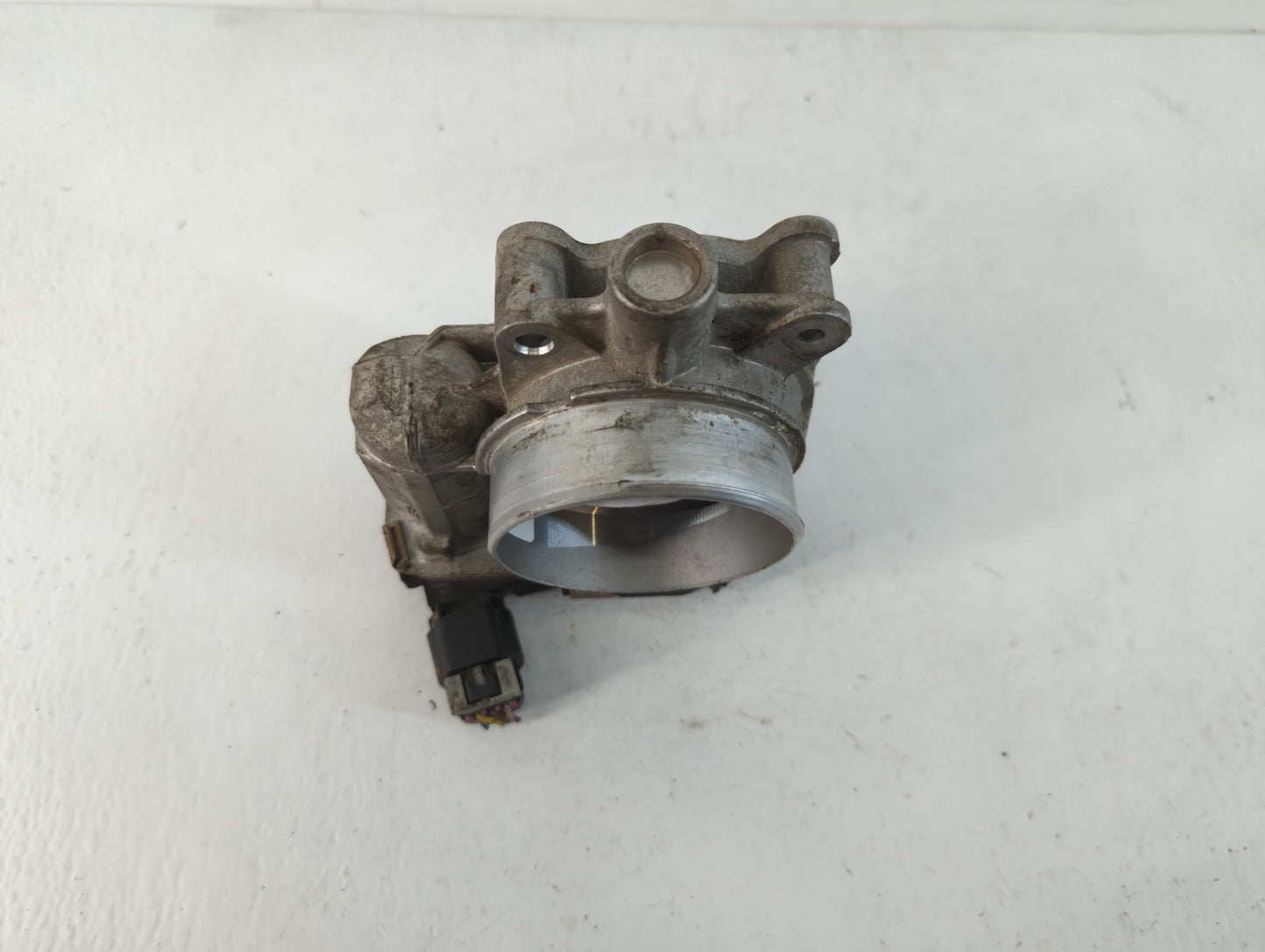 2006-2011 Chevrolet Impala Throttle Body P/N:RME72-1C9500 Fits Fits 2006 2007 2008 2009 2010 2011 OEM Used Auto Parts - Oemu