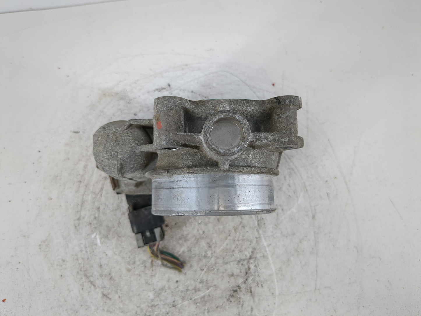 2006-2011 Chevrolet Impala Throttle Body Fits Fits 2006 2007 2008 2009 2010 2011 OEM Used Auto Parts - Oemusedautoparts1.com
