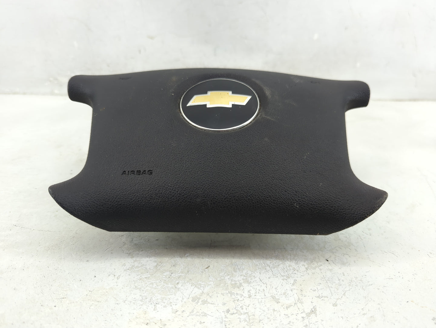 2006-2016 Chevrolet Impala Air Bag Driver Left Steering Wheel Mounted - Oemusedautoparts1.com