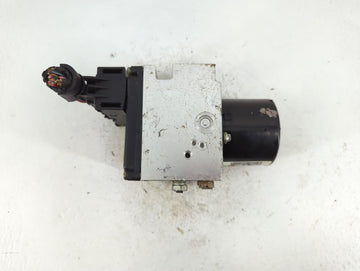 2008-2009 Chevrolet Malibu Anti-Lock Brake ABS Pump Module Actuator OEM P/N:25949990 Fits Fits 2008 2009 OEM Used Auto Parts