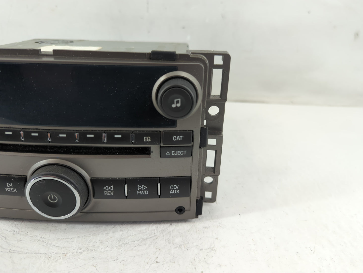 2009 Chevrolet Malibu Radio AM FM Cd Player Receiver Replacement P/N:25848865 Fits OEM Used Auto Parts - Oemusedautoparts1.c
