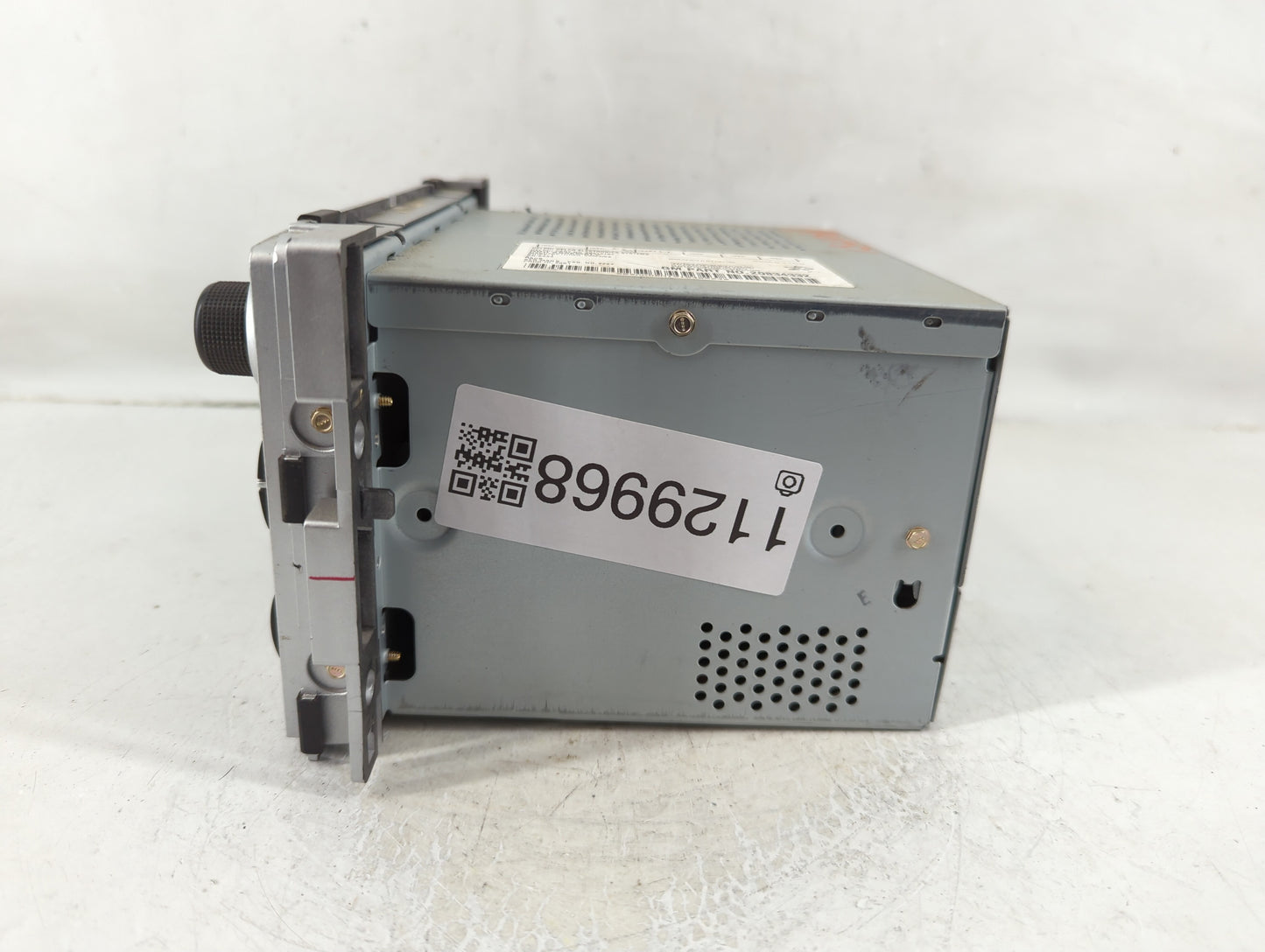 2009 Chevrolet Malibu Radio AM FM Cd Player Receiver Replacement P/N:20834332 Fits OEM Used Auto Parts - Oemusedautoparts1.c