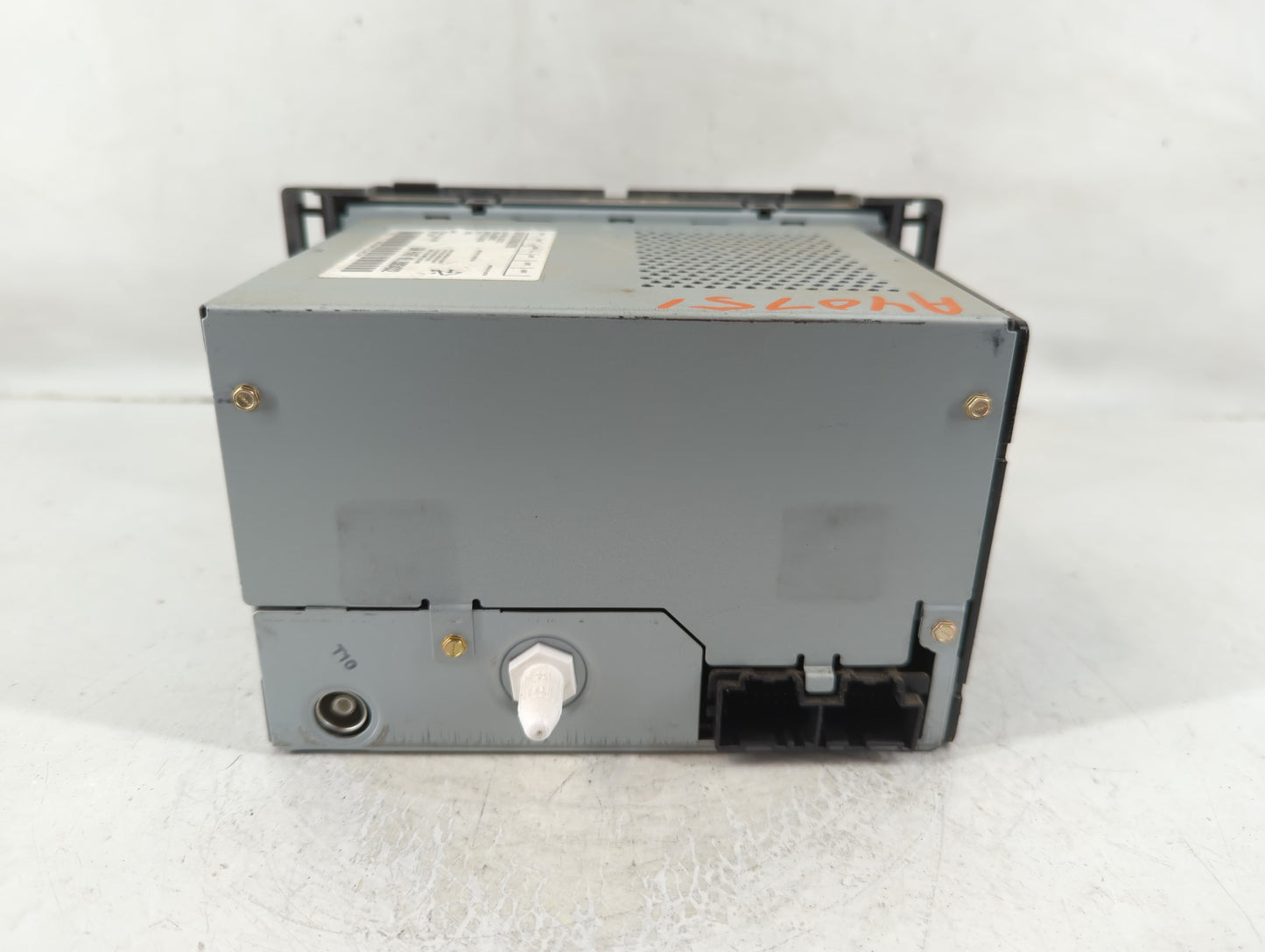 2009 Chevrolet Malibu Radio AM FM Cd Player Receiver Replacement P/N:20834332 Fits OEM Used Auto Parts - Oemusedautoparts1.c