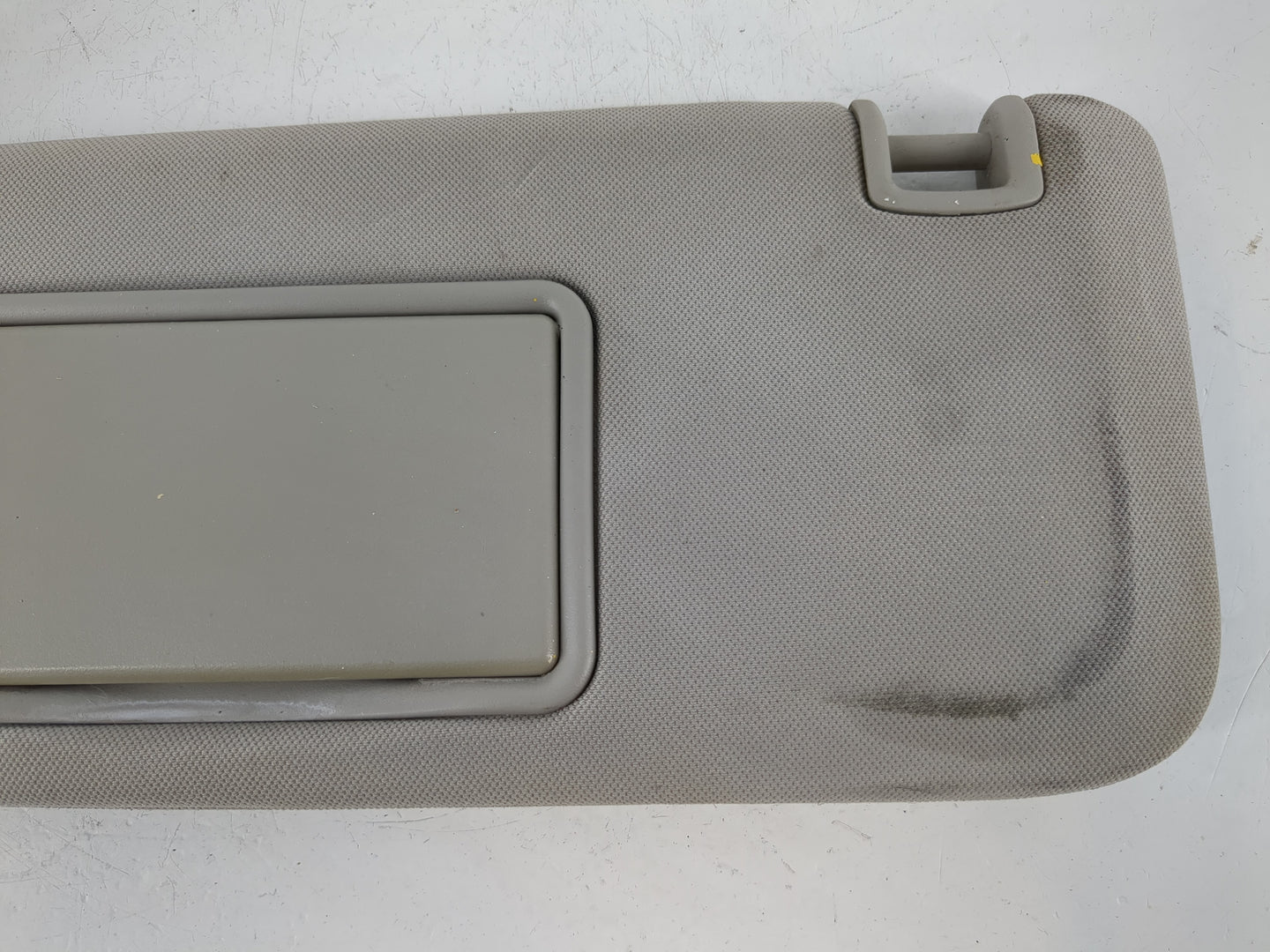 2004-2012 Chevrolet Malibu Sun Visor Shade Replacement Passenger Right Mirror Fits Fits 2004 2005 2008 2009 2010 2011 2012 O
