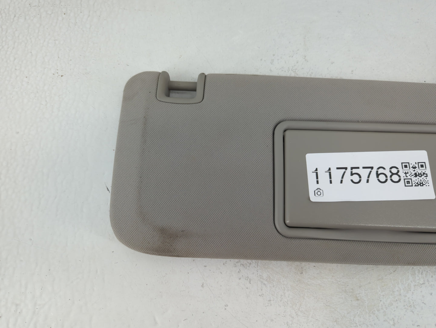 2004-2012 Chevrolet Malibu Sun Visor Shade Replacement Passenger Right Mirror Fits Fits 2004 2005 2008 2009 2010 2011 2012 O