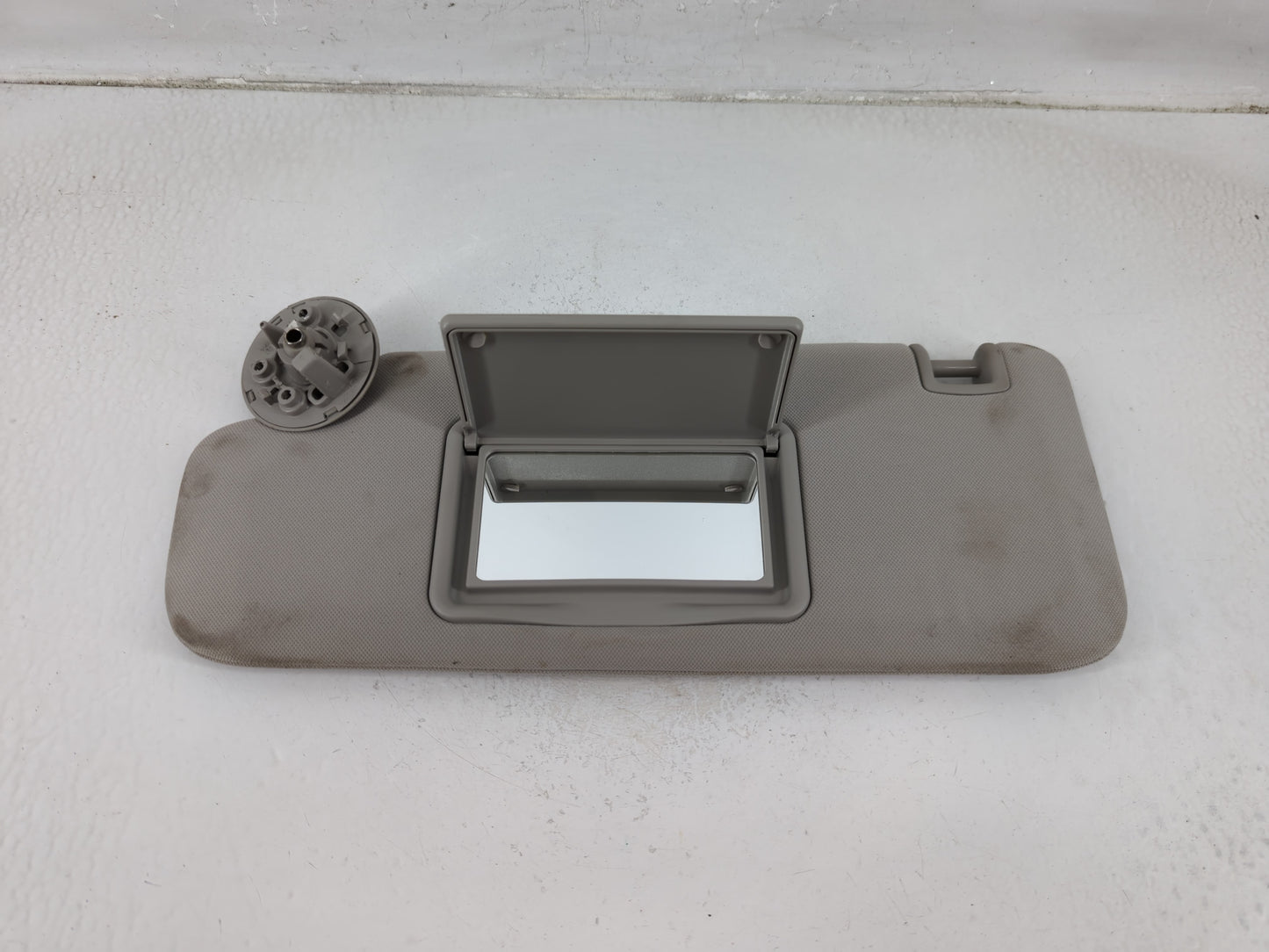 2004-2012 Chevrolet Malibu Sun Visor Shade Replacement Driver Left Mirror Fits Fits 2004 2005 2008 2009 2010 2011 2012 OEM U