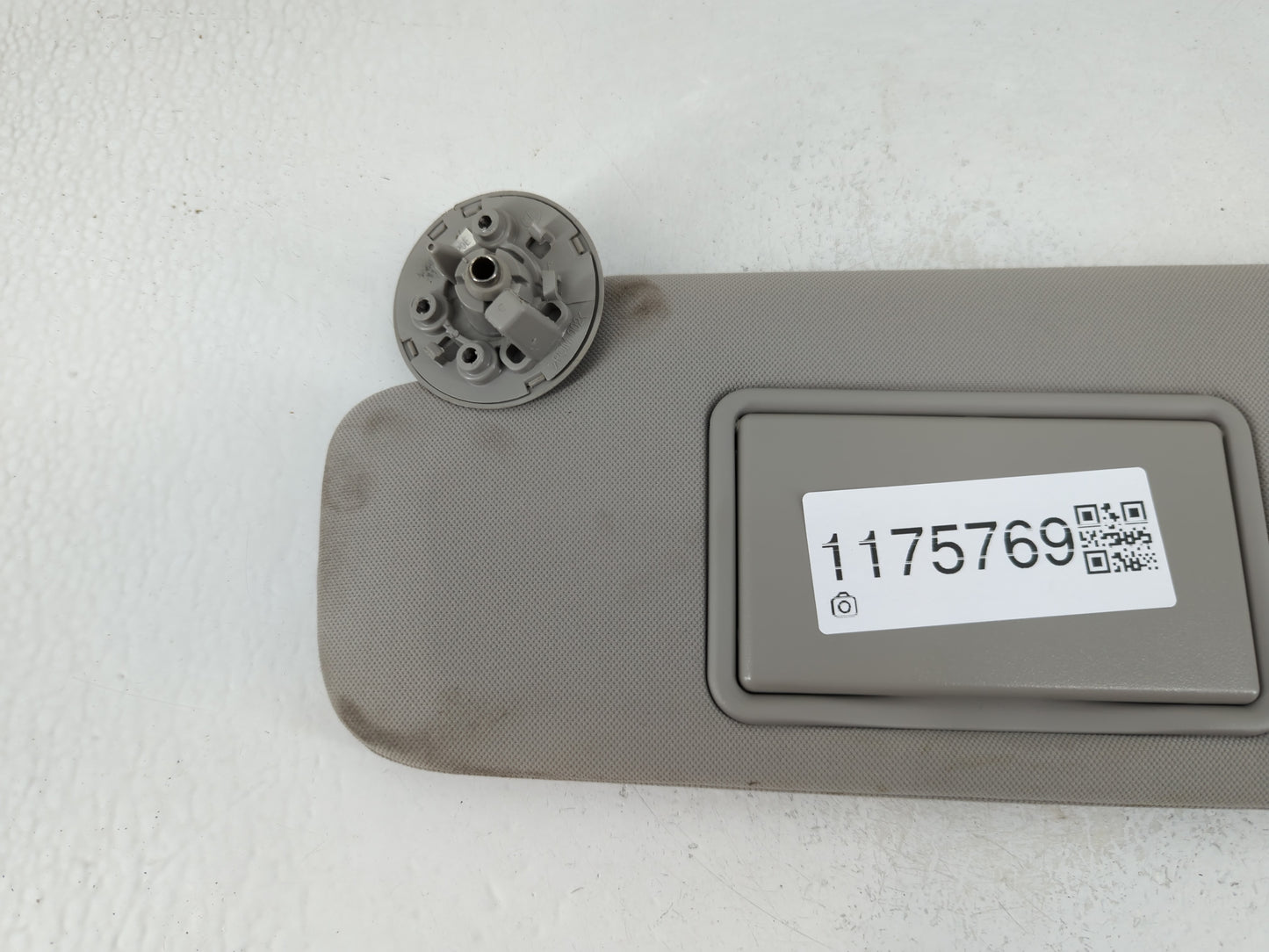 2004-2012 Chevrolet Malibu Sun Visor Shade Replacement Driver Left Mirror Fits Fits 2004 2005 2008 2009 2010 2011 2012 OEM U