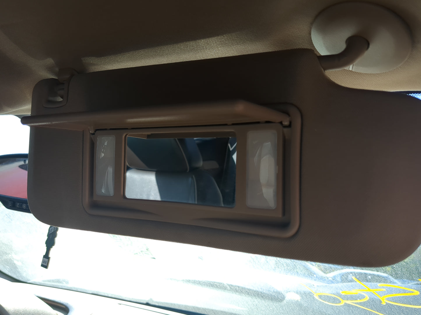 2004-2012 Chevrolet Malibu Sun Visor Shade Replacement Passenger Right Mirror Fits Fits 2004 2005 2008 2009 2010 2011 2012 O